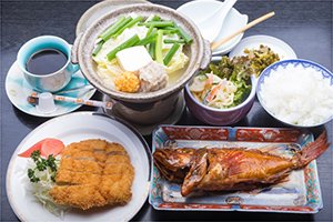 吉富町グルメマップ 味源吉富亭ランチ