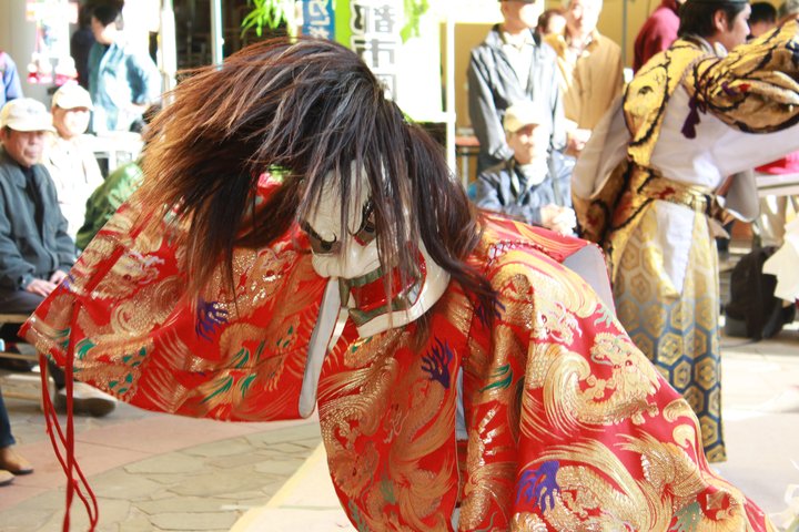 御先(吉富神楽)の写真