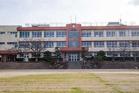 吉富町立小学校