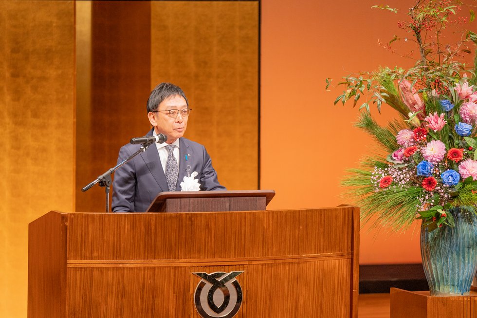 町長祝辞の様子