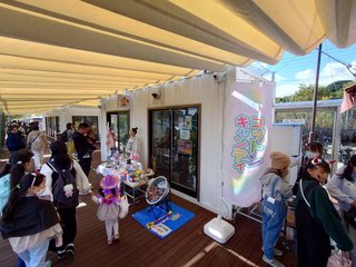駅前イベントの様子